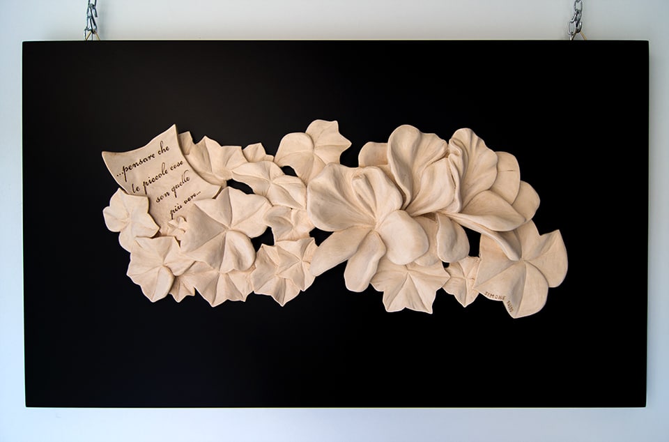Sculpture: "Nature and Wonder" - 46,5 h x 79 x 4 cm - Wood "lime"